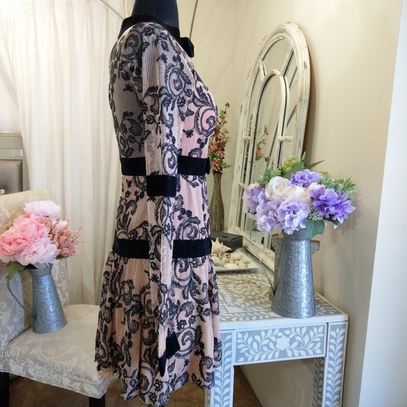 🔥FINAL PRICE🔥NWT FOR LOVE & LEMONS FRENCH GIRL DRESS - Picture 4 of 11